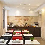Local 101 Beaurepaire - Opening July 8th 2026 3* Paris